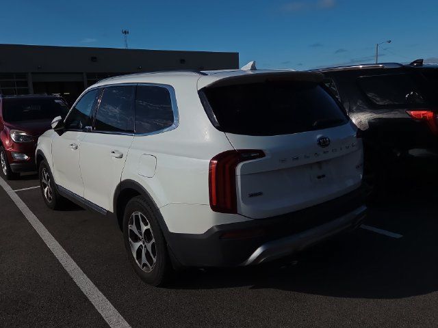 Used 2020 Kia Telluride EX AWD/4WD image 3
