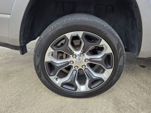 Used 2022 RAM 1500 Limited image 13