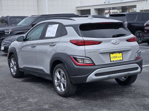 Used 2023 Hyundai Kona SEL FWD image 6