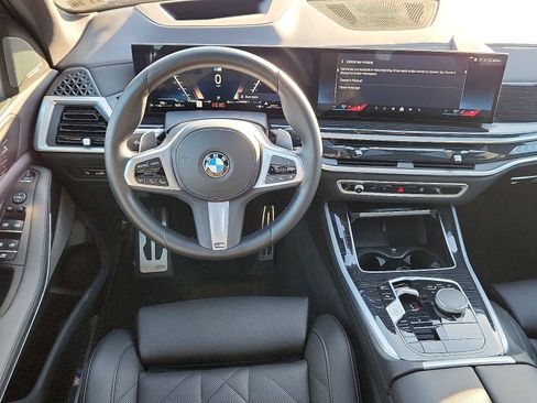 Certified 2024 BMW X5 xDrive40i w/ M Sport Package image 11