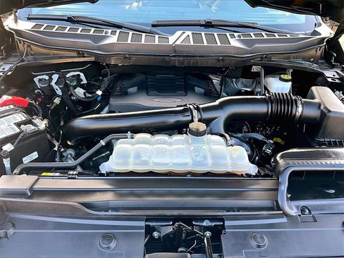 Used 2023 Ford F150 XLT image 16