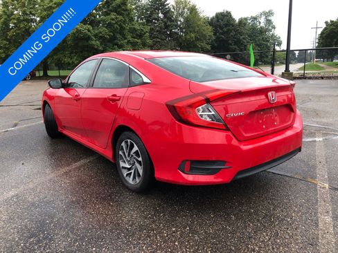 Used 2016 Honda Civic EX image 5