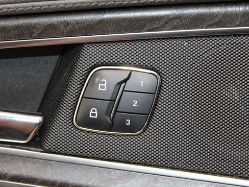 Used 2019 Lincoln Nautilus Reserve FWD image 42