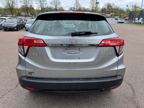 Used 2020 Honda HR-V LX image 6