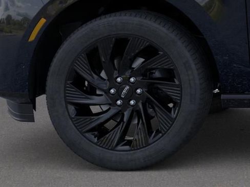 New 2026 Lincoln Navigator Reserve AWD/4WD image 19