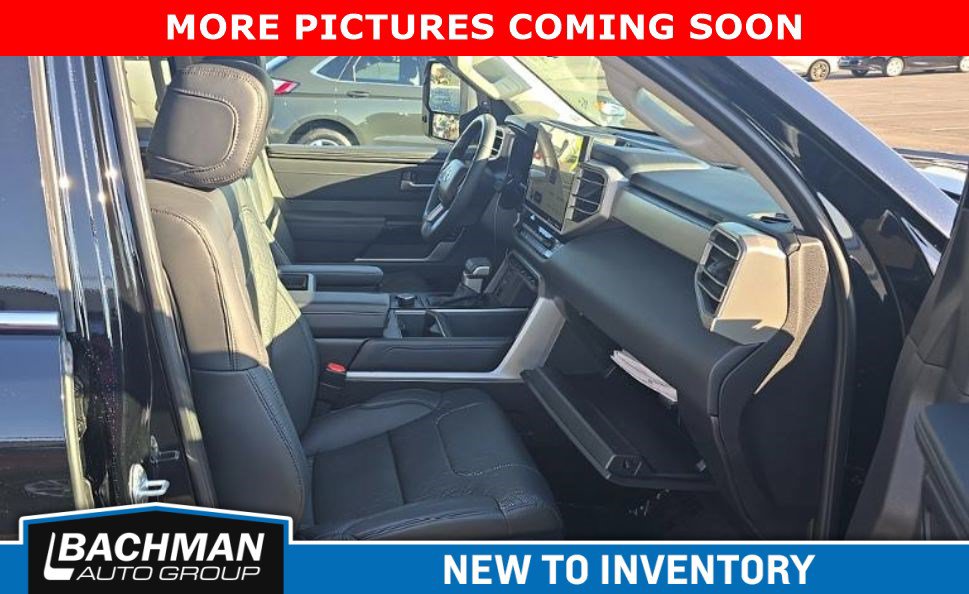 Used 2024 Toyota Tundra Limited w/ Power Package AWD/4WD image 3
