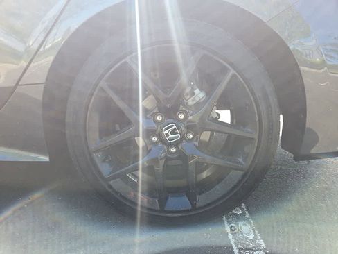 Used 2024 Honda Civic Sport image 10