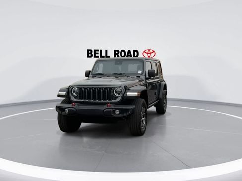 Used 2024 Jeep Wrangler Unlimited Rubicon image 4