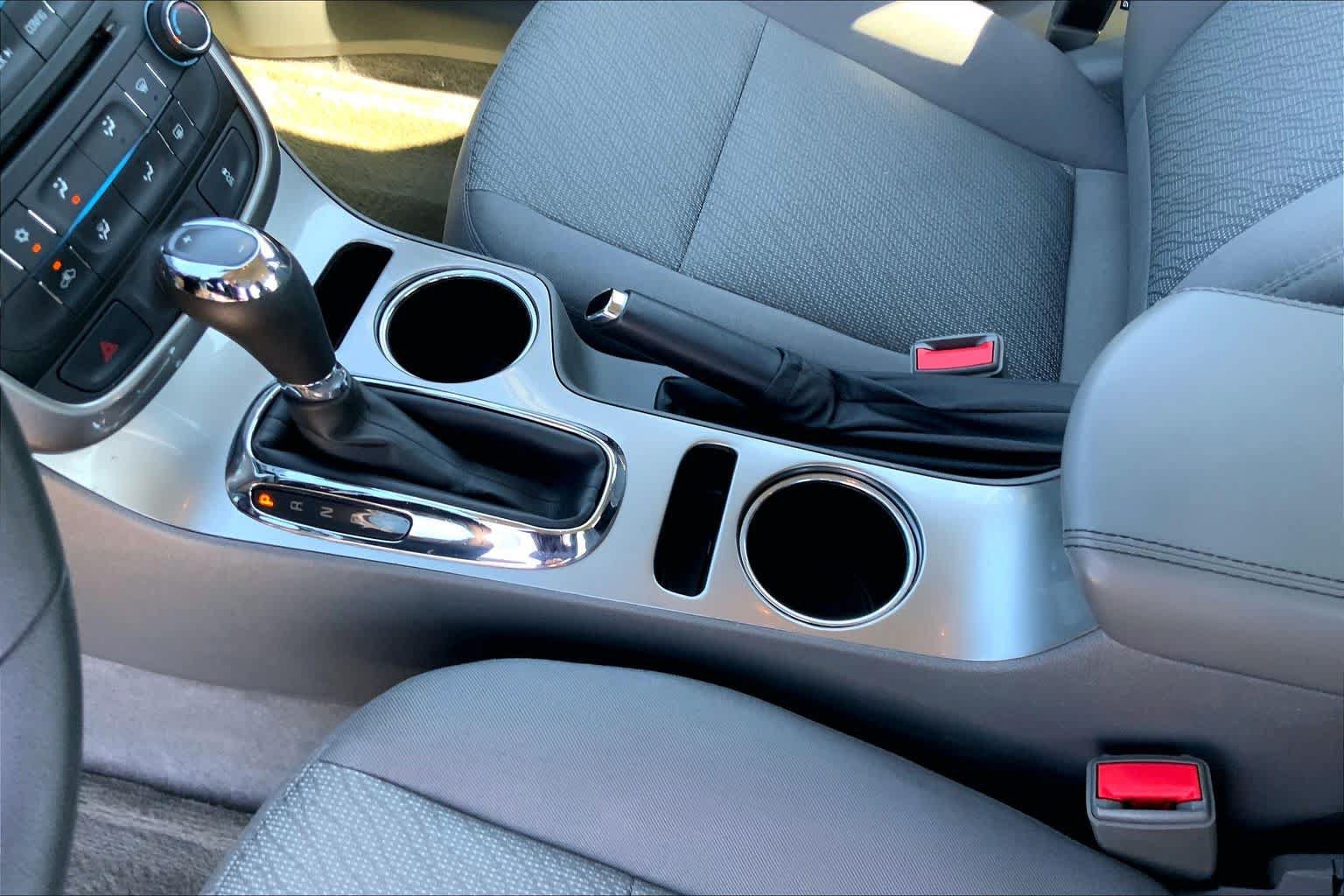 Used 2015 Chevrolet Malibu LS w/ Protection Package FWD image 16
