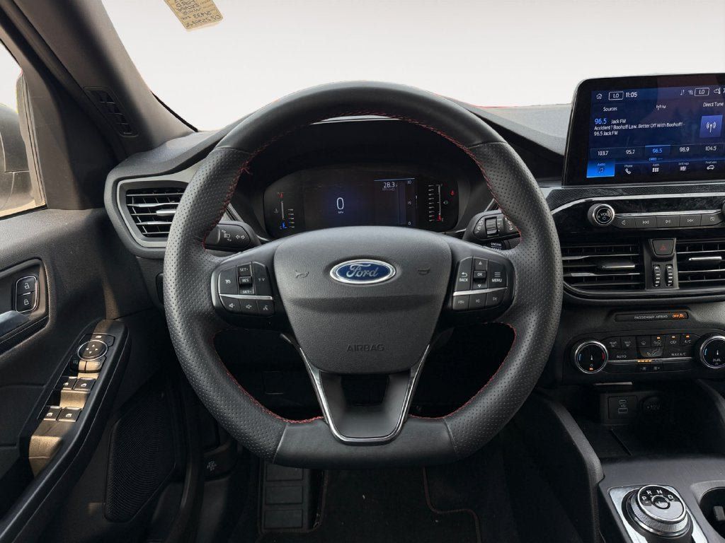 Used 2023 Ford Escape ST-Line FWD image 14