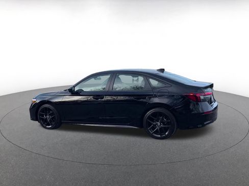 Used 2025 Honda Civic Sport image 10