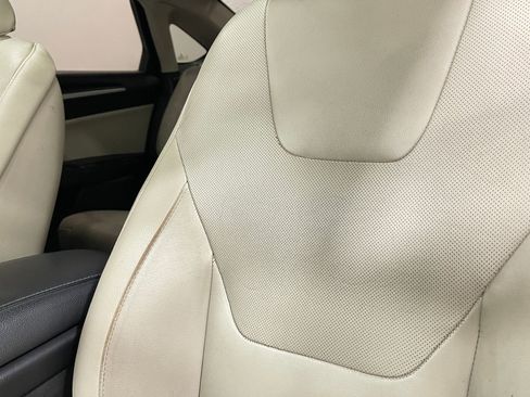 Used 2018 Ford Fusion Titanium AWD/4WD image 17