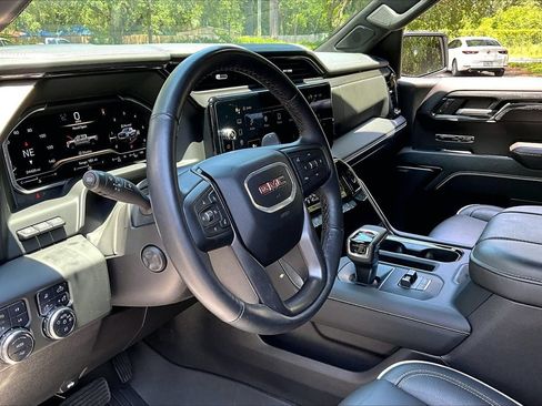 Used 2024 GMC Sierra 1500 AT4X w/ AT4X AEV Edition AWD/4WD image 14