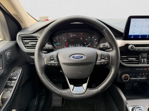 Used 2020 Ford Escape SEL FWD image 14