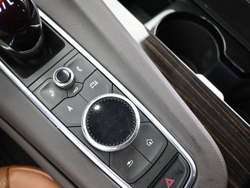 Used 2021 Cadillac Escalade Sport w/ Driver Assist Tech Package AWD/4WD image 31