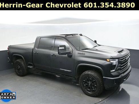 Used 2024 Chevrolet Silverado 2500 High Country w/ High Country Premium Package image 35