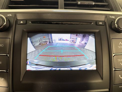 Used 2015 Toyota Camry SE image 29