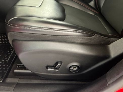 Used 2019 Jeep Cherokee Trailhawk AWD/4WD image 55
