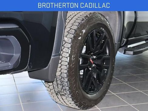 Certified 2025 GMC Sierra 1500 Elevation w/ Elevation Premium Package image 17