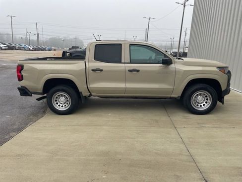Used 2023 Chevrolet Colorado W/T image 4