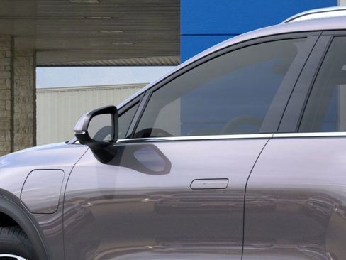 New 2026 Chevrolet Equinox EV LT image 12