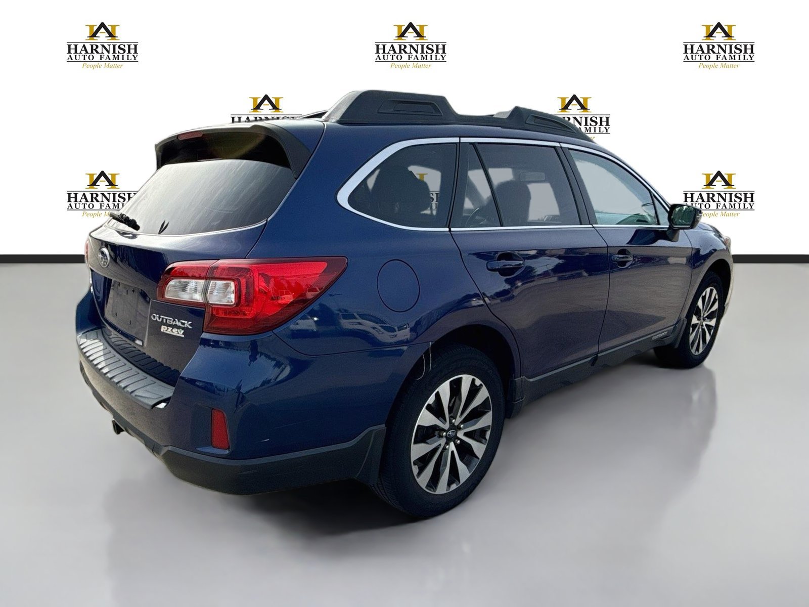 Used 2015 Subaru Outback 2.5i Limited AWD/4WD image 5