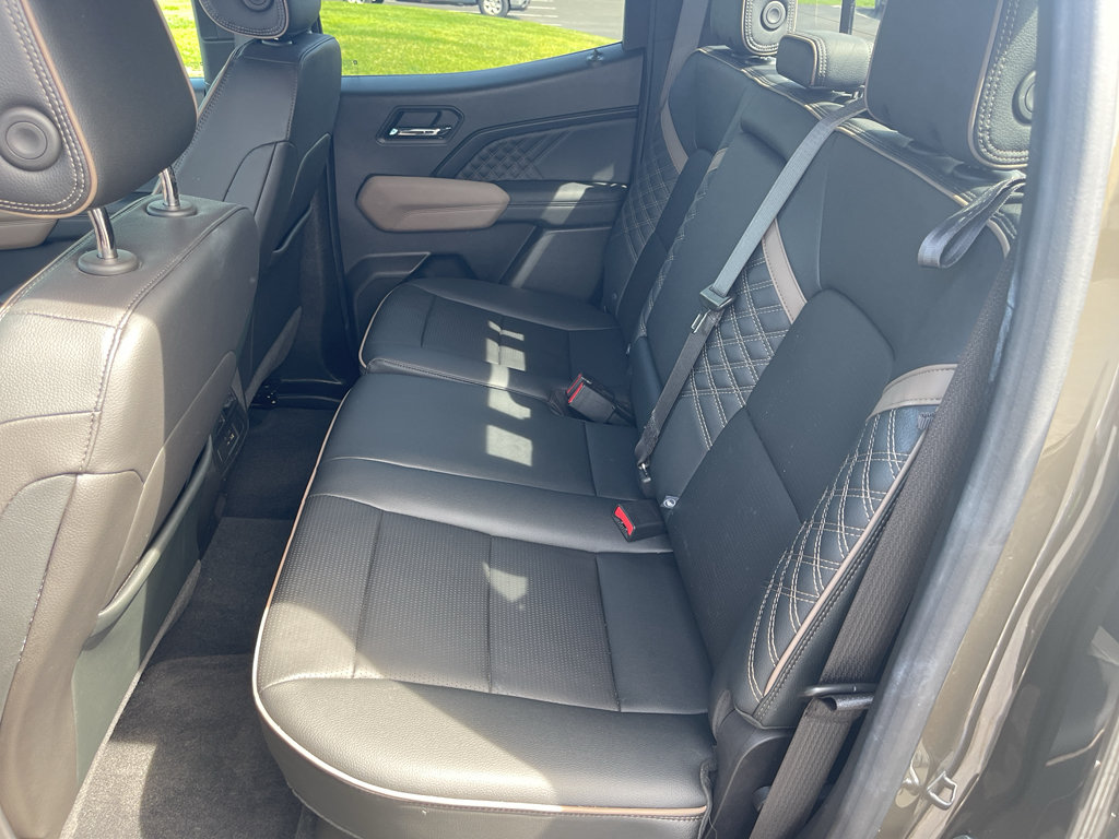 Used 2023 GMC Canyon Denali AWD/4WD image 26