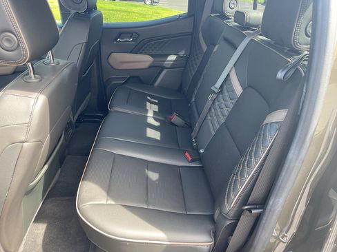 Used 2023 GMC Canyon Denali AWD/4WD image 26