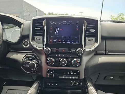 Used 2019 RAM 1500 Big Horn AWD/4WD image 24