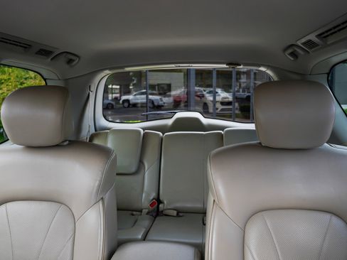 Used 2017 INFINITI QX80 4WD w/ Deluxe Technology Package image 25