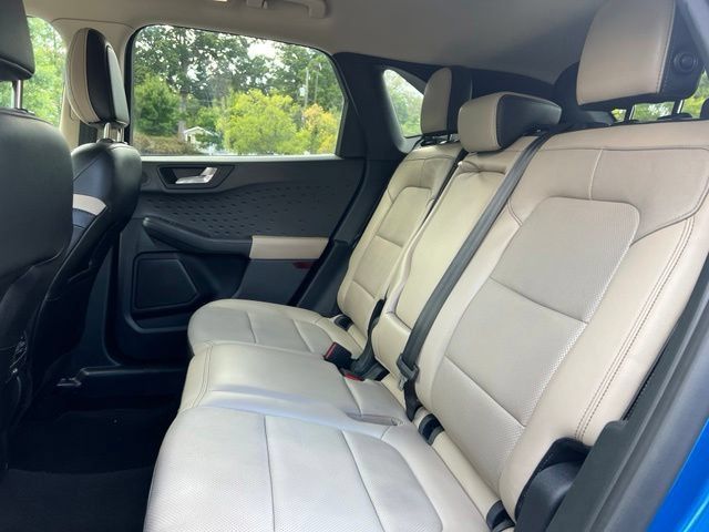 Used 2020 Ford Escape Titanium AWD/4WD image 16