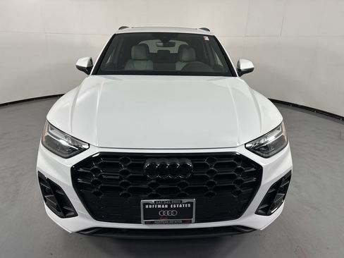 Used 2024 Audi Q5 2.0T Premium w/ Summer of Audi Package AWD/4WD image 4