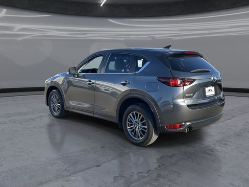 Used 2017 MAZDA CX-5 Touring w/ Preferred Equipment Package FWD image 4