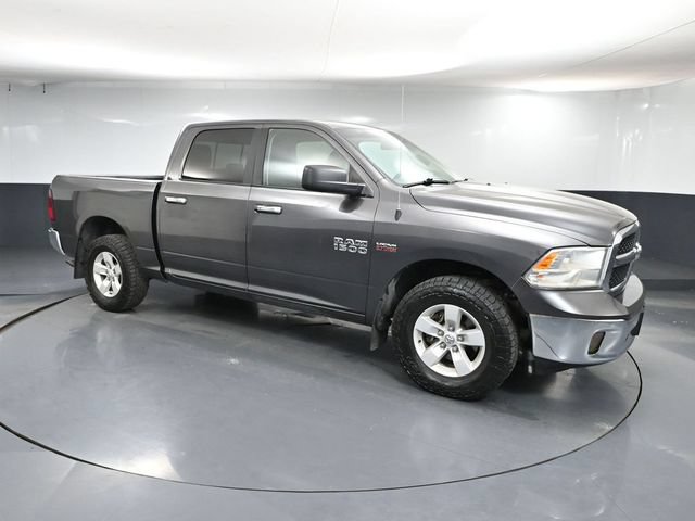 Used 2017 RAM 1500 Classic SLT AWD/4WD image 1