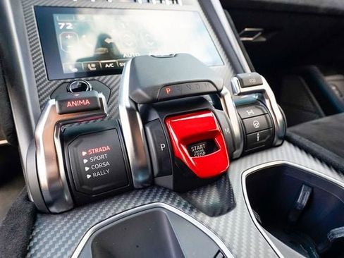 Used 2023 Lamborghini Urus Performante image 75