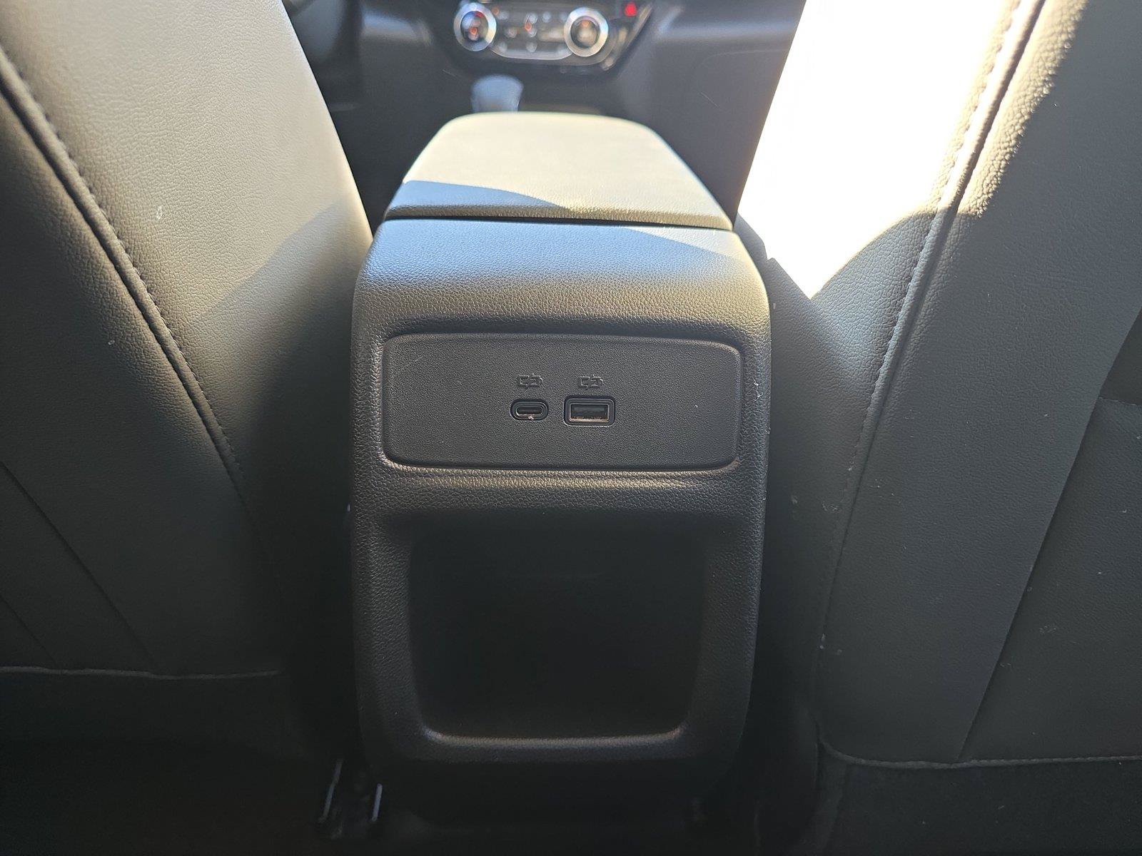 Used 2026 Chevrolet Trax ACTIV w/ Sunroof Package FWD image 20