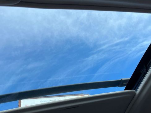 Used 2015 Subaru Forester 2.5i Touring w/ Eyesight & Navigation System image 16