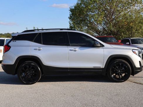 Used 2020 GMC Terrain SLE w/ Driver Convenience Package image 7