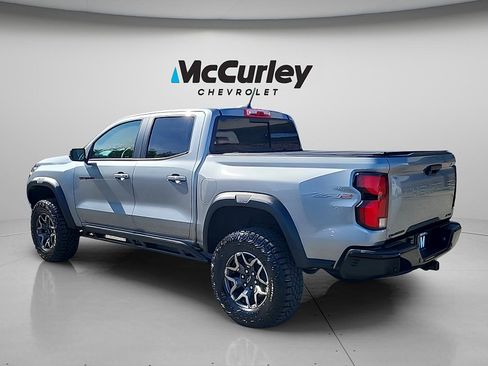 Used 2023 Chevrolet Colorado ZR2 w/ ZR2 Convenience Package III AWD/4WD image 5