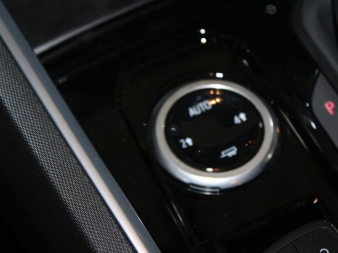 New 2026 Chevrolet Colorado LT image 39