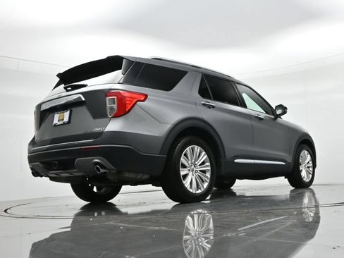 Certified 2023 Ford Explorer Limited w/ Equipment Group 301A AWD/4WD image 22