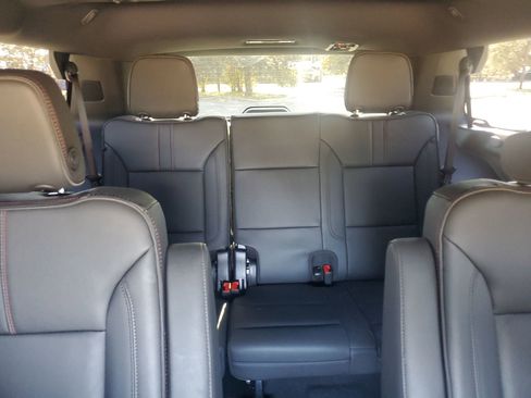 Used 2025 Chevrolet Tahoe RST w/ RST Capability Package image 24