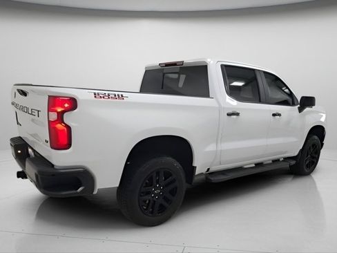 Used 2026 Chevrolet Silverado 1500 LT Trail Boss w/ Convenience Package II AWD/4WD image 6