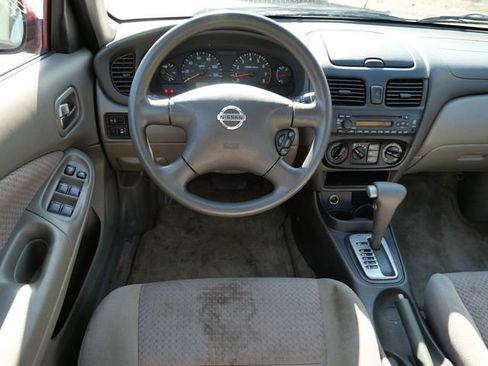 Used 2006 Nissan Sentra 1.8 S FWD image 13