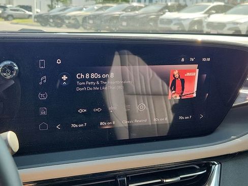 Certified 2025 Buick Envista Preferred FWD image 17