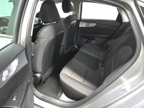 Used 2024 Kia Forte LXS w/ LXS Technology Package FWD image 30