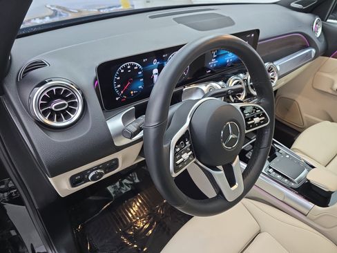 Certified 2021 Mercedes-Benz GLB 250 GLB 250 image 16