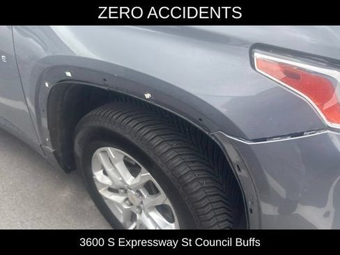 Used 2019 Chevrolet Traverse LT AWD/4WD image 6