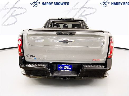 Used 2025 Chevrolet Silverado EV RST image 32