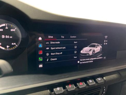 Used 2022 Porsche 911 GT3 image 17